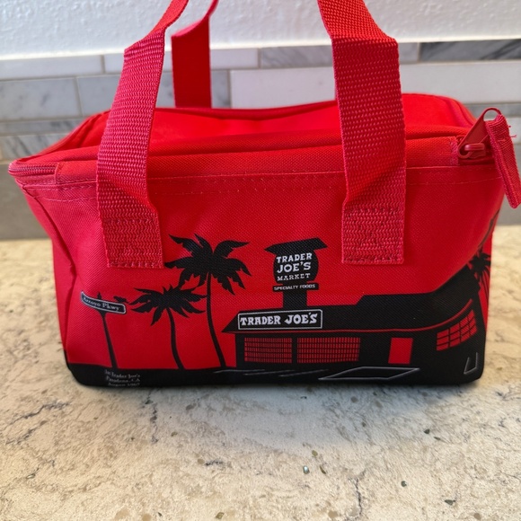 NWT Red‎  & Black Trader Joe's Mini Insulated bag - Picture 3 of 7